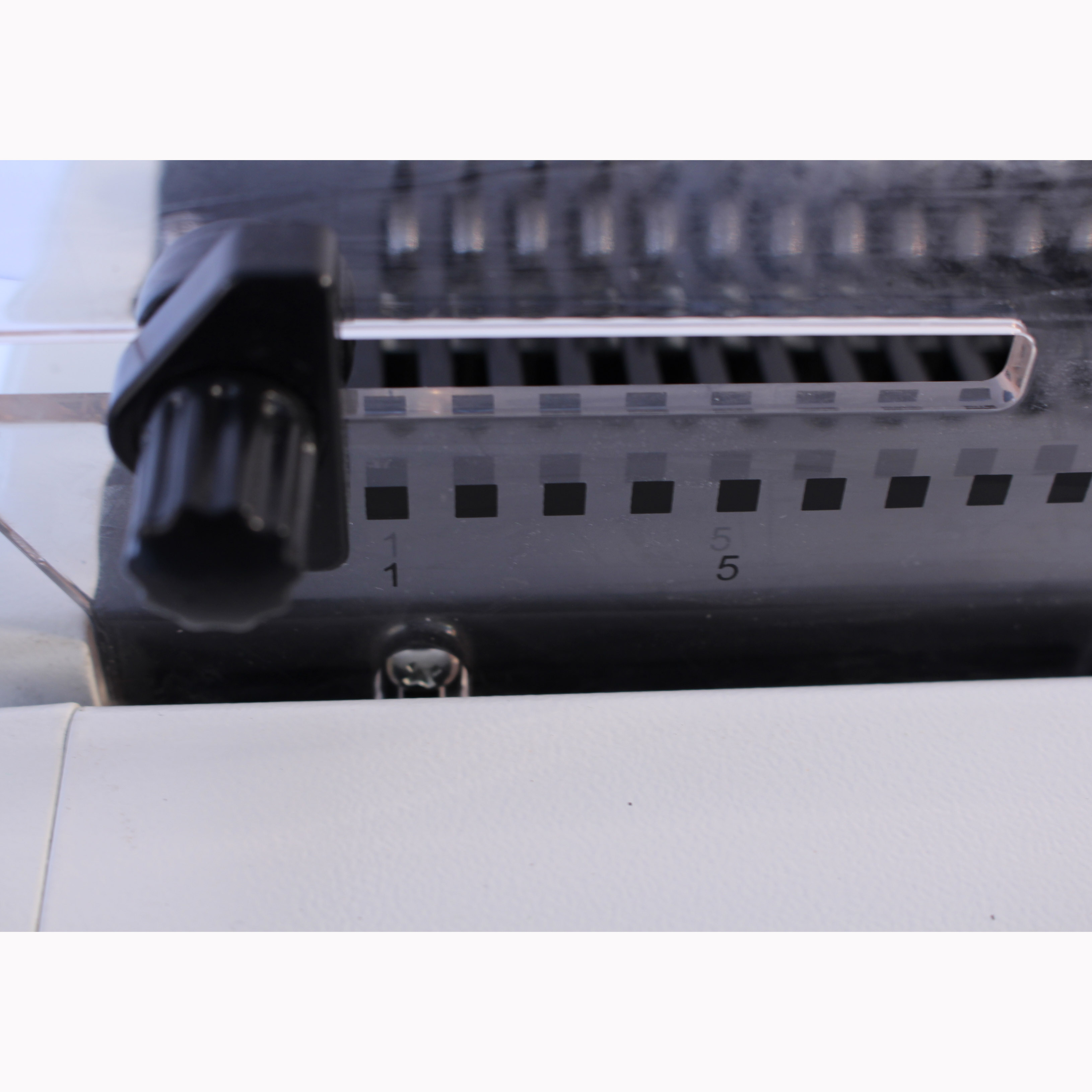 WD-WBM500 220V Electric Plasti - مراجعة Binding Comb Plastic وسعره