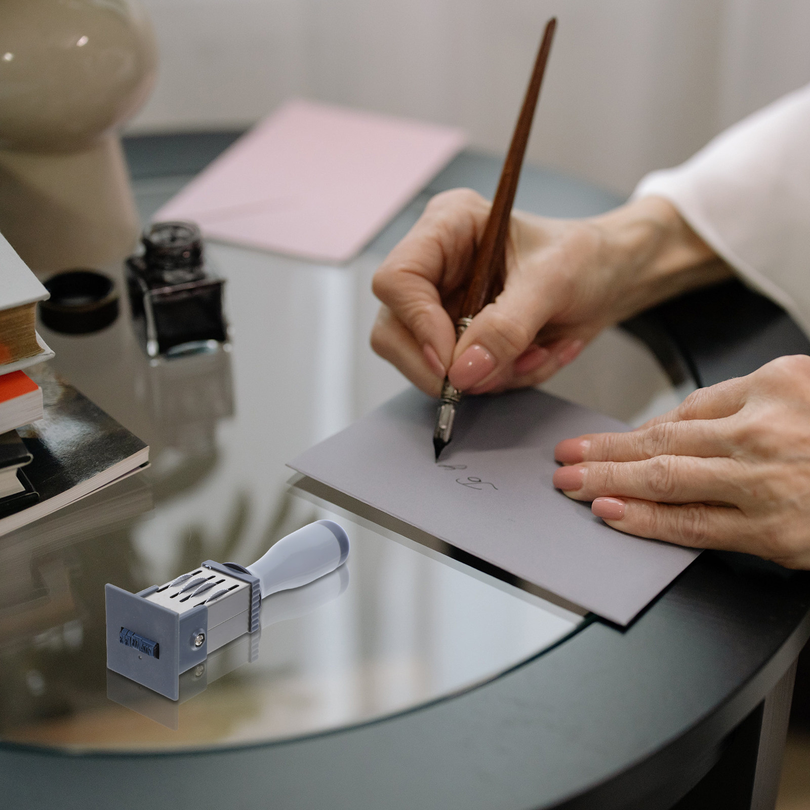 Self-Inking Handheld Date Stam - مراجعة Self Inking Stamp وسعره